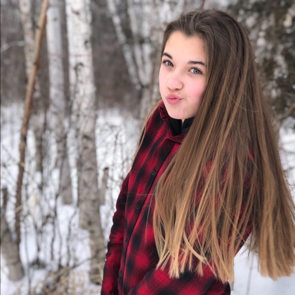 Meet your Posher, Jenna - Picture 1 of 1